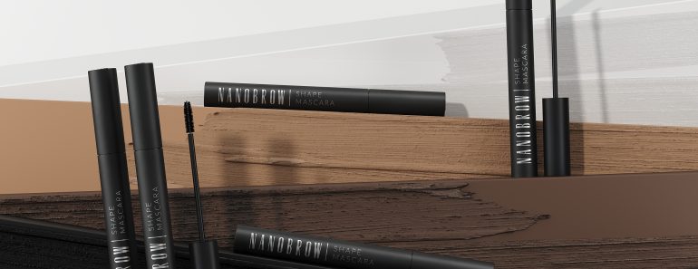 bon maquillage des sourcils